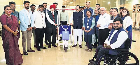 Union Minister of State for Power and New and Renewable Energy Shripad Naik inaugurated a 1 MW solar park under phase-II of the zone’s renewable energy initiative at the MedTech Zone in Vizag.