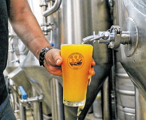 Pictures of Resto bars and microbreweries in Puducherry.