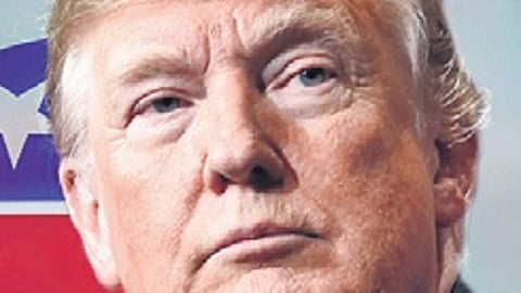 Trump threatens tariffs on buyers of Russian oil