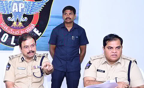 Eluru range inspector General gvg ashok kumar and east Godavari sp d narasimha kishore addressing media in Rajamahendravaram.