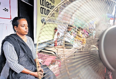 Kerala ASHA Health Workers’ Association members during their indefinite hunger strike demanding enhanced wages near the Secretariat on Sunday
