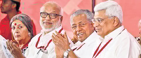 Kerala CM Pinarayi Vijayan with CPM interim coordinator Prakash Karat and other leaders at Tamukkam Ground