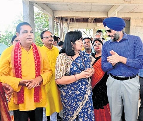 The Lingaraj Temple Road railway station in the city is likely to get a new look by October-end.