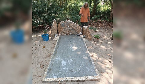 Tomb of Sylvie on the premises of Alexander’s house