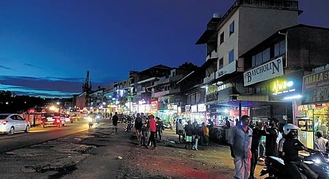 Image of 'roadside hotels' used for representational purposes only