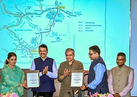 Union Minister Ashwini Vaishnaw with Maharashtra Chief Minister Devendra Fadnavis witness the signing and exchange of MoU between Government of India and Government of Maharashtra for the development of Indian Institute of Creative Technology