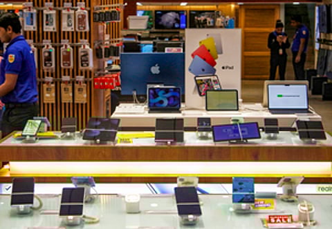 Samsung leads as Apple’s share dips in Q2 smartphone market globally