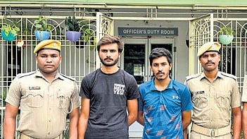 Bhutaiya Jenil Jaysukhbhai (23) and Vishwajeetsinh Gohil (21) were arrested from Gujarat's Bhavnagar.