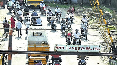 The Atlantis level crossing