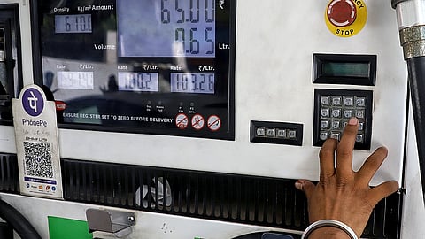 The petrol pump dealers complained that the system has reportedly been generating erroneous data, incorrectly flagging vehicles as end-of-life despite valid registration periods.