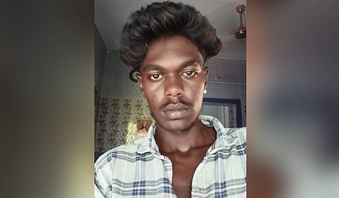 An 18-year-old devotee from Thoothukudi died after he slipped and hit a rock at the seventh hill of Velliangiri Hill on Friday evening.