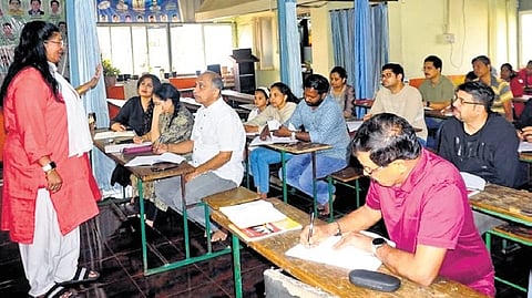 For the past 17 years, Sushma Shankar has been teaching Kannada to both the young and old