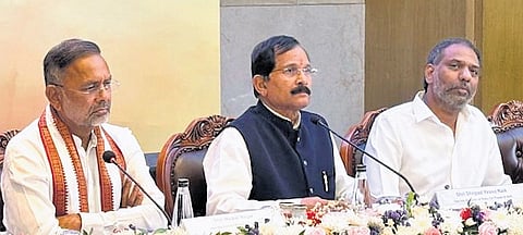 Union Minister of State for Power and New and Renewable Energy Shripad Yesso Naik on Tuesday chaired the fourth GoM meeting on power sector reforms.
