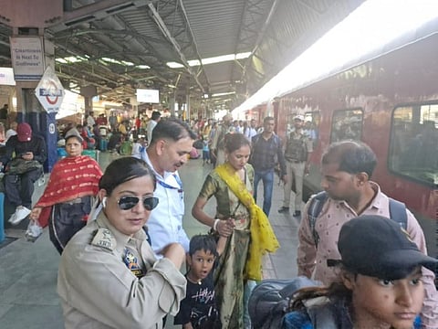 J-K: Railway authorities facilitate safe return of stranded tourists post-Pahalgam attack