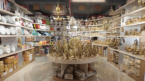 P Madhavan Thampy store in Chalai Market