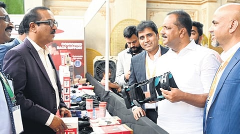 Assembly Speaker UT Khader interacts with experts after inaugurating Karnataka Physiocon 2025 Conference in Bengaluru on Friday