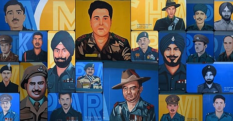 Delhi Metro dedicates wall to Param Vir Chakra heroes at Moti Bagh station
