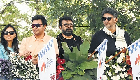 MP Tejasvi Surya, MLA Haris and DCM DK Shivakumar flag off the of TCS 10K Marathon on Sunday. Tejasvi’s wife and singer Sivasri accompanied them
