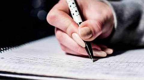 RRB withdraws ban on candidates wearing mangalsutra, janivara inside exam hall.