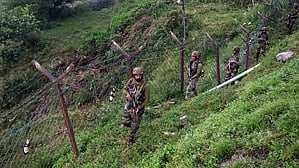 Pakistan violates ceasefire on J&K LoC for 7th consecutive day, India responds strongly.