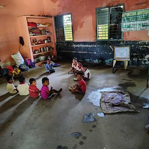 District-wise, Siddipet tops the list, with 71.2% of its AWCs lacking power supply, followed closely by Nagarkurnool (70%), Jangaon (69.2%), and Medak (64%).