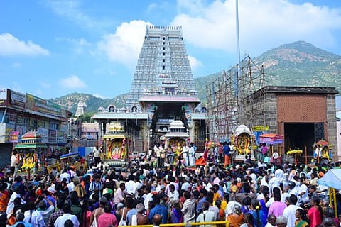 Grand Karthigai Deepam Festival at Thiruvannamalai Arunachaleswarar Temple