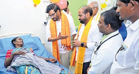 Health Minister Y Satya Kumar inaugurated a dialysis centre in Sarvepalli