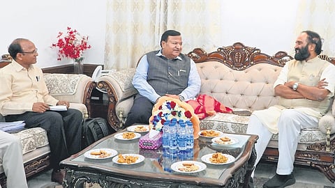 Irrigation Minister N Uttam Kumar Reddy, along with officials, meets Central Water Commission Chairman Atul Jain in New Delhi on Wednesday