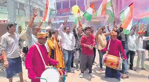 Residents of Kathagada Sahi celebrate the success of Operation Sindoor