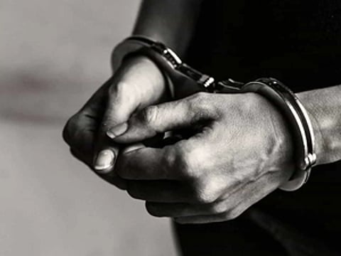 The victim was directed to invest through fake platforms, where false profits were displayed.