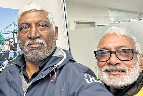 Two retd defence officers Colonel Srinivas & Captain CDNV Prasad embark on a trans-oceanic sailing voyage from New Zealand to India