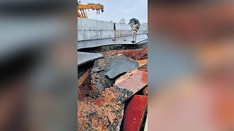 The service road along NH 66 that caved in at Chemmattamvayal near Mavungal in Kasaragod on Tuesday