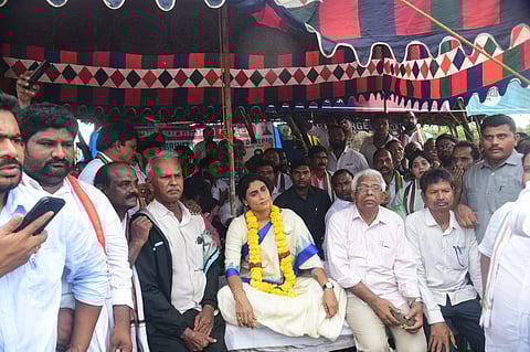 APCC president YS Sharmila stages indefinite hunger strike at Vizag on Wednesday.
