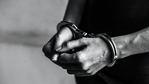 He told police he had impersonated a 2024-batch Delhi Police SI to deceive multiple women, including staffers from the force, and had come to the airport to meet one of them.