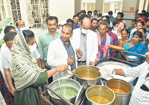 Prakasam District Collector Thameem Ansariya inspecting food served to patients at the Mother and Child Care Hospital in Ongole on Friday.