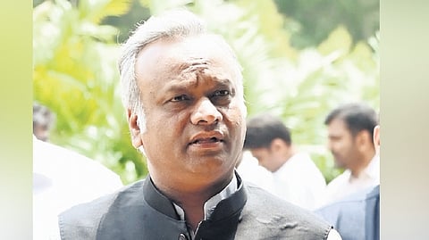 The BJP alleged that Narayanswamy was unlawfully detained for over five hours at the Chittapur Inspection Bungalow by violent individuals, including Congress supporters and persons allegedly linked to the sand mafia