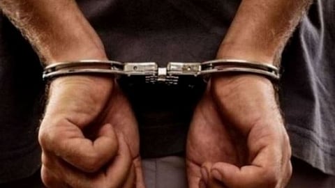 Acting on the direction of Fort Sub-Division Assistant Commissioner Shibu, a special investigation team was formed under the leadership of Fort SHO Shivakumar.