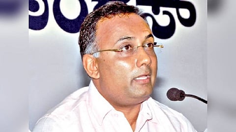 Food and Civil Supplies Minister and former KPCC President Dinesh Gundu Rao
