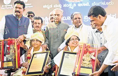 Chief Minister Siddaramaiah, Council Chairman Basavaraj Horatti, minister BZ Zameer Ahmed, MLA Rizwan Arshad and others felicitate International Booker Prize winner Banu Mushtaq and translator Deepa Bhasthi at a programme organised by the Kannada and Culture Department in Bengaluru on Monday