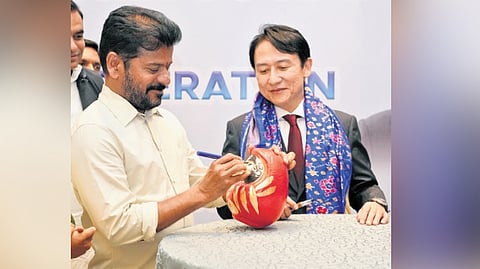 The CM briefed the delegation about the state government’s focus on the Musi rejuvenation project and creation of assets to strengthen the state economy under the project.