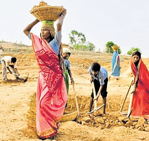 Finance ministry likely to approve 12% higher outlay for MGNREGS