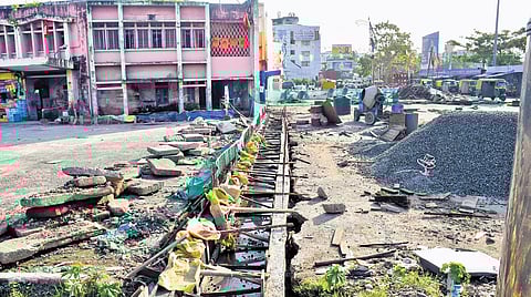 The construction work of a drain at the KSRTC station began when the monsoon set in. However, rain now hampers the work