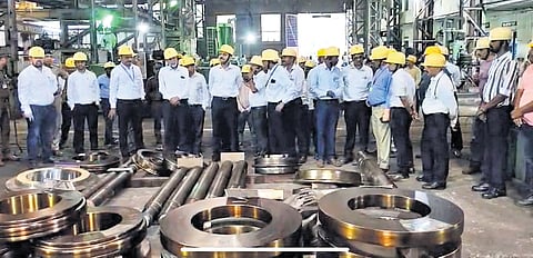 A high-level delegation of the Union Ministry of Steel, led by Steel Secretary Sandeep Poundrik, visits the VISL plant in Bhadravathi on Friday | Express