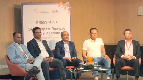 (From left) Rajat Kumar, IndiGo, Vice President, Airport Relations & Public Corporate and Industry Affairs; Debashish Saha, VP and delegated Account Manager, SpiceJet; CEO DIAL, Mr Videh Kumar Jaipuriar; Prateek Kumar, DGM, Aeropolitical and Industry Affairs, Akasa and Salim Choudhary, VP Airport operations Air India.