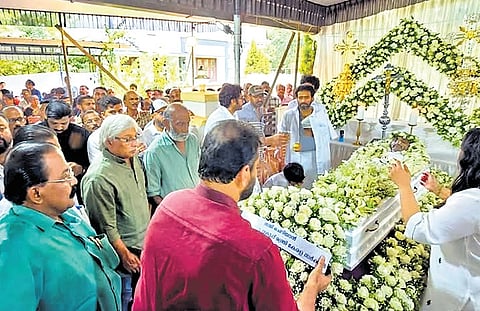 MLA Xavier Chittilappilly and director-screenwriter Kamal offering tributes to actor Shine Tom’s father C P Chacko in Thrissur on Monday