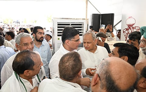 Sachin Pilot and former CM Ashok Gehlot at the 25th death anniversary of former Union Minister and popular leader Rajesh Pilot
