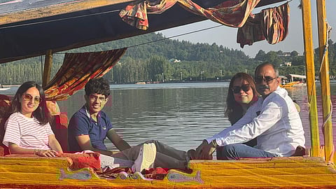 The jurists enjoyed the shikara ride in world famous Dal Lake in Srinagar and it was a unique experience for the visitors.