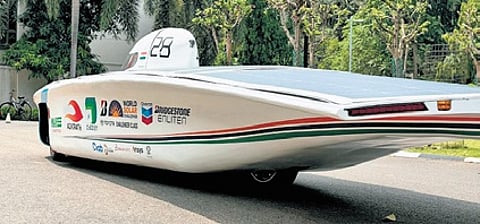 The vehicle is engineered to withstand temperatures above 50°C, winds exceeding 60 km/h, and other harsh conditions.