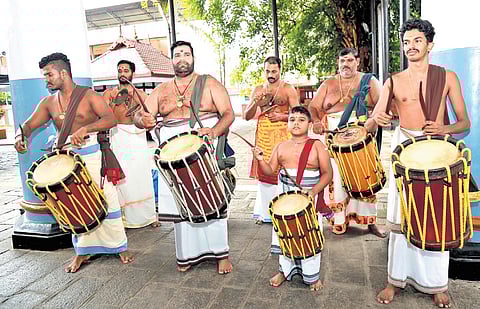 Vasudevan Marar performing Panchari Melam at the reception for Vaishnavite saint Bhakti Ballabh Tirtha Goswami Maharaj in Kochi on Saturday