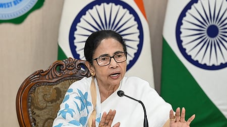 The Chief Minister alleged that the DVC released water from its dams without prior intimation to the state.